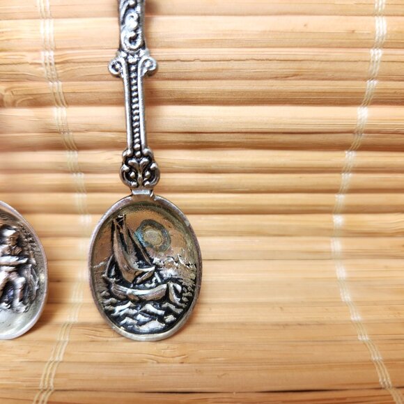 Holland Souvenir Spoons Set of 3 Man on Rum Barrel Man & Woman Ship Woman Workin - Picture 7 of 9